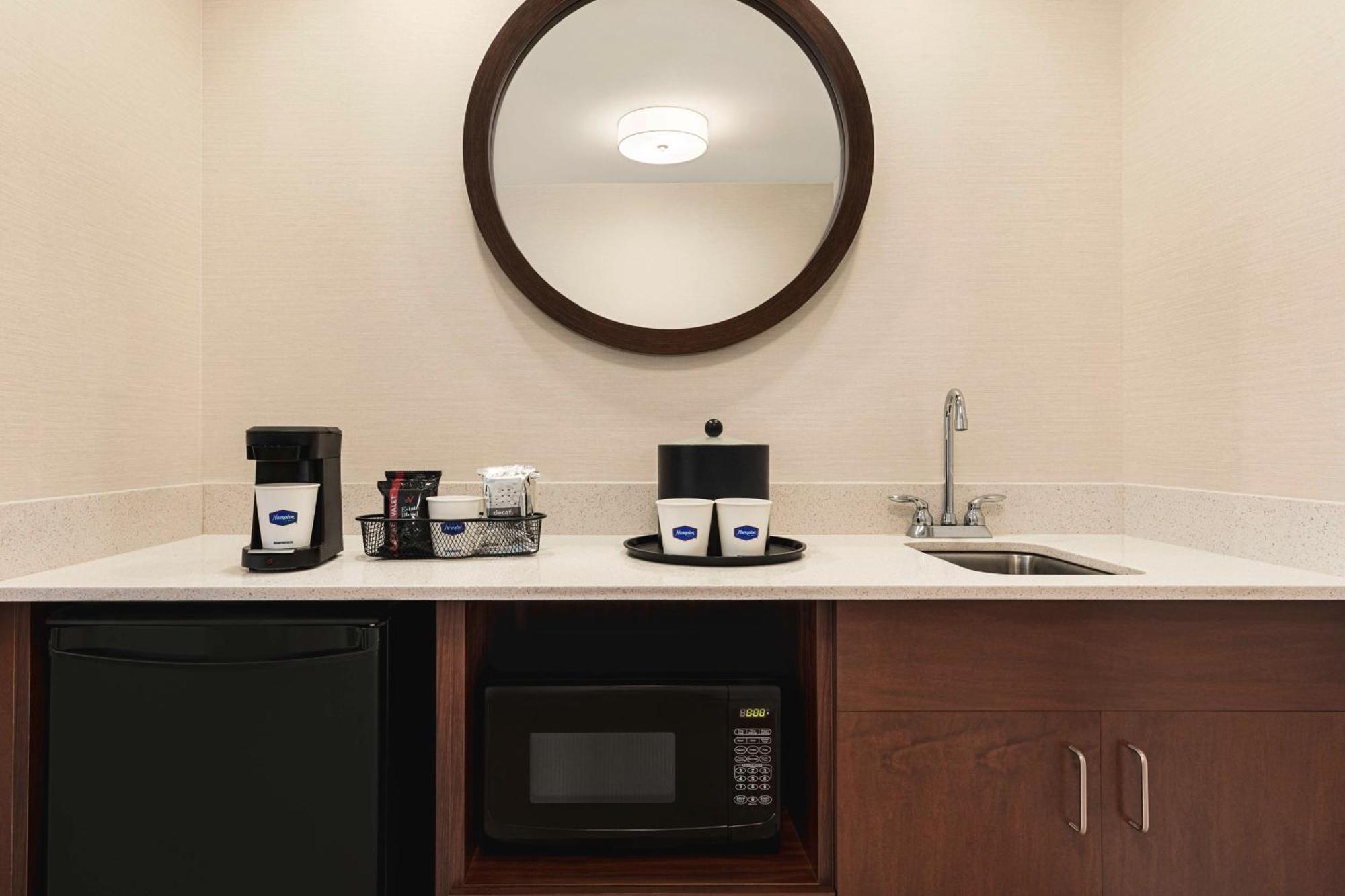 Hampton Inn & Suites Pittsburgh Waterfront West Homestead Exteriör bild