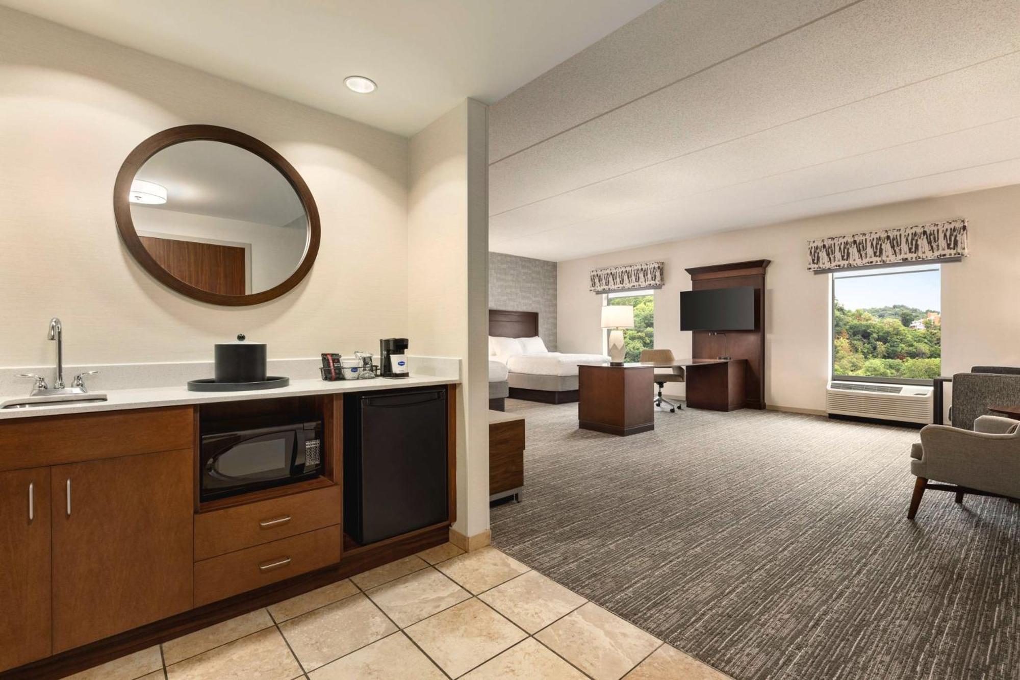 Hampton Inn & Suites Pittsburgh Waterfront West Homestead Exteriör bild